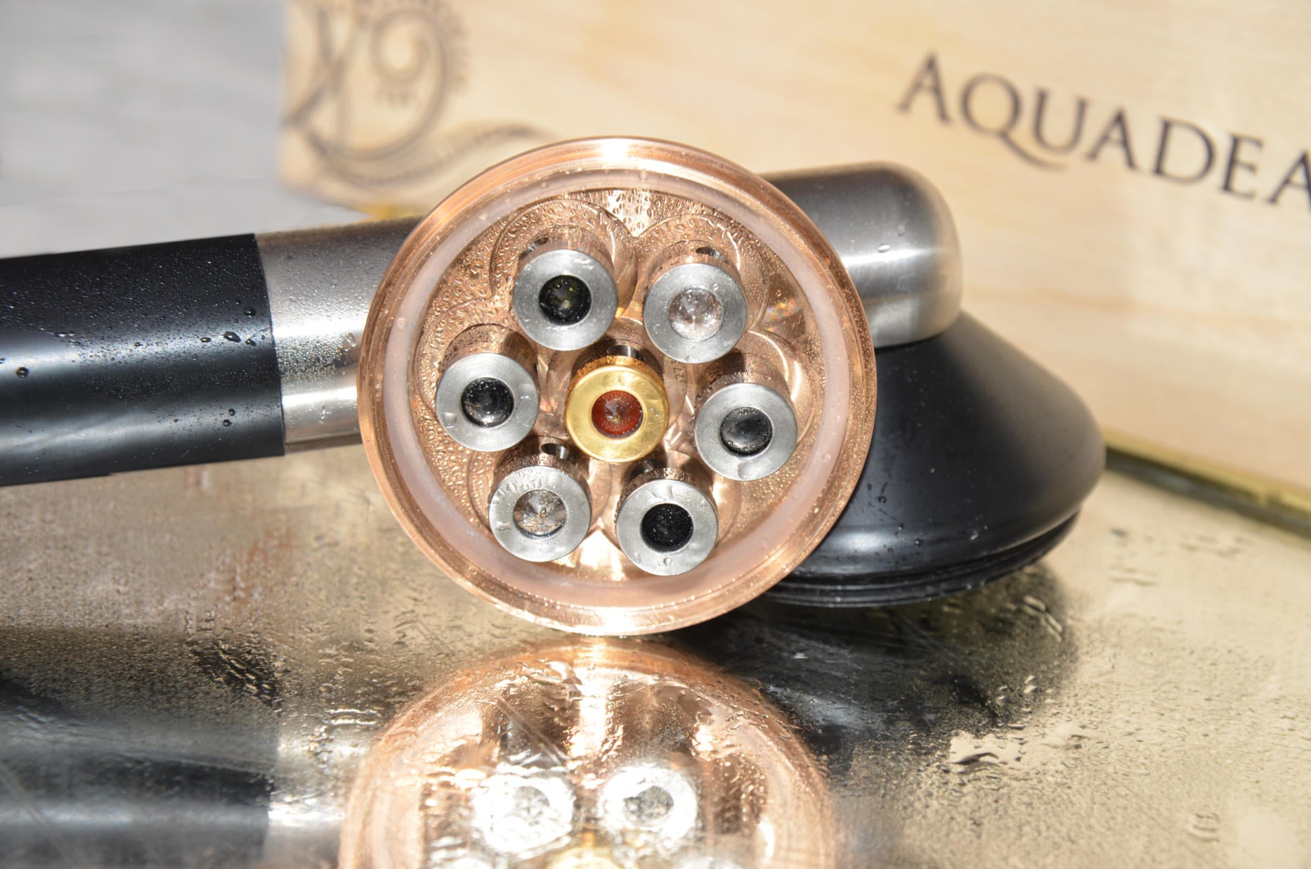 Kristallwirbel® Dusche „Tharan Beria 7“ Bronze | Schutz & Kraft