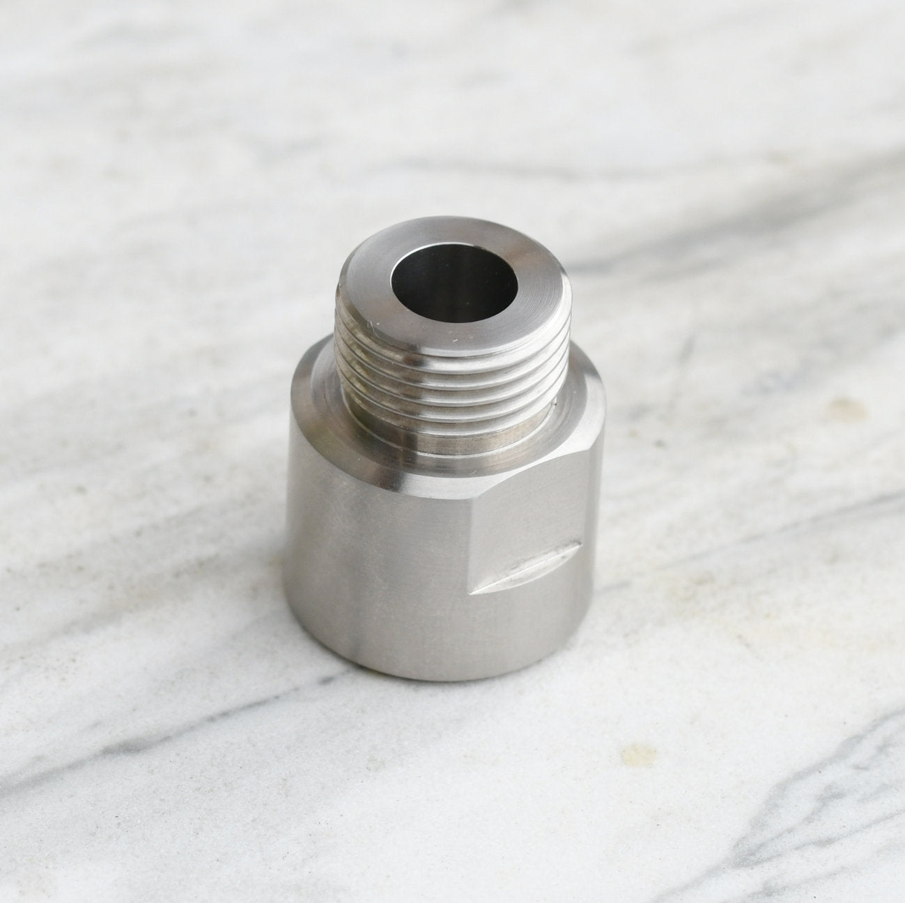 Adapter 1/2 Zoll Aussengewinde x 3/8 Zoll Innengewinde - flachdichtend